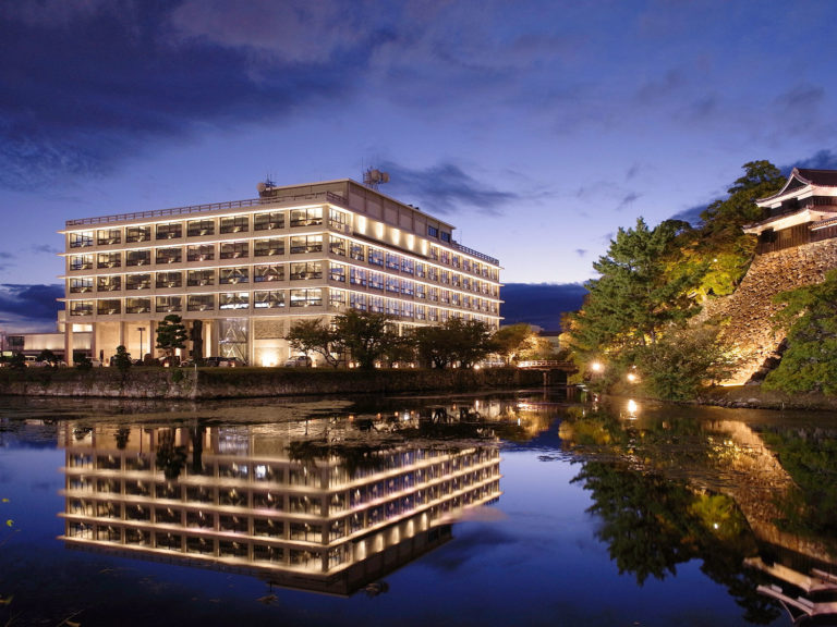 Jdn 多摩美術大学の卒業展レポート Architecturephoto Net