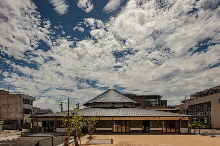Kazuo Shinohara: Casas / Houses (2G)篠原一男 篠原一男 Kazuo Shinohara Casas Houses 2G - メルカリ