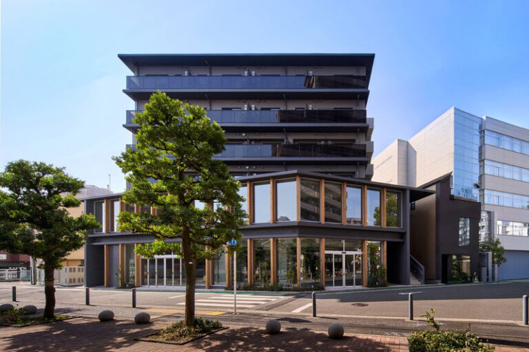 MIES VAN DER ROHE 写真集 上田義彦 Mies Van Der Rohe - 上田 義彦 / Yoshihiko Ueda