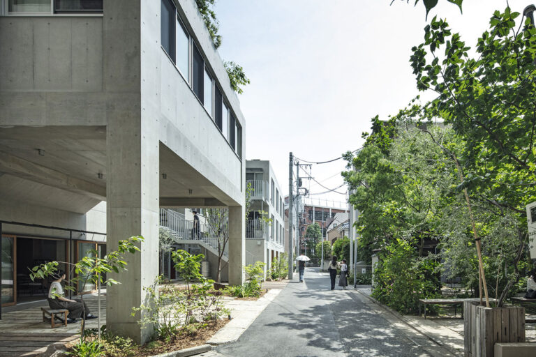 アルヴァロ・シザの日本初の建築