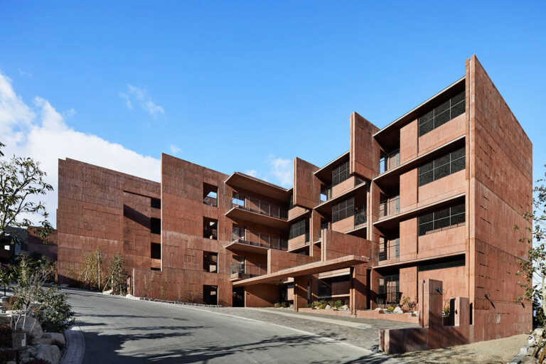 谷口吉生が設計した、京都国立博物館の「平成知新館」の写真